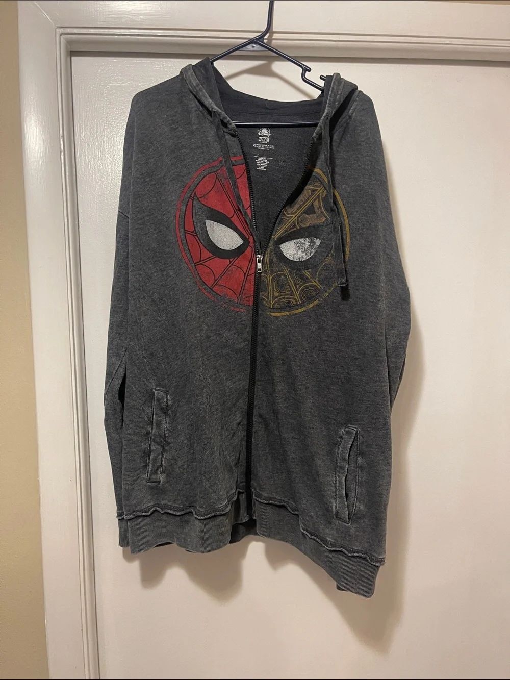 Disney marvel Spider-Man Zip Hoodie - Charcoal Gray with Red and Gold Graphic xl